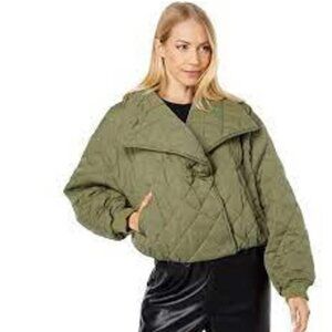 NEW Blank NYC Womens Cropped Tencel Quilted large green